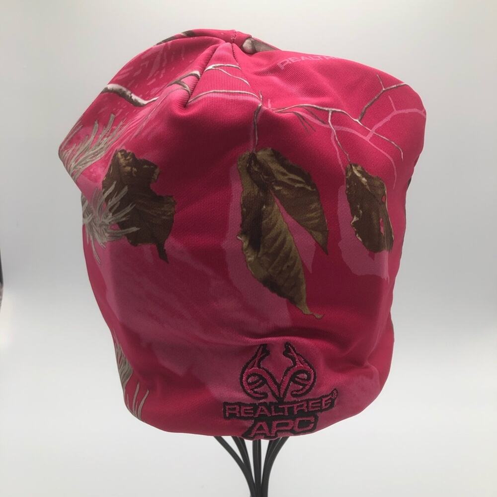 RealTree Pink Beanie Hat, In excellent condition! Reversible